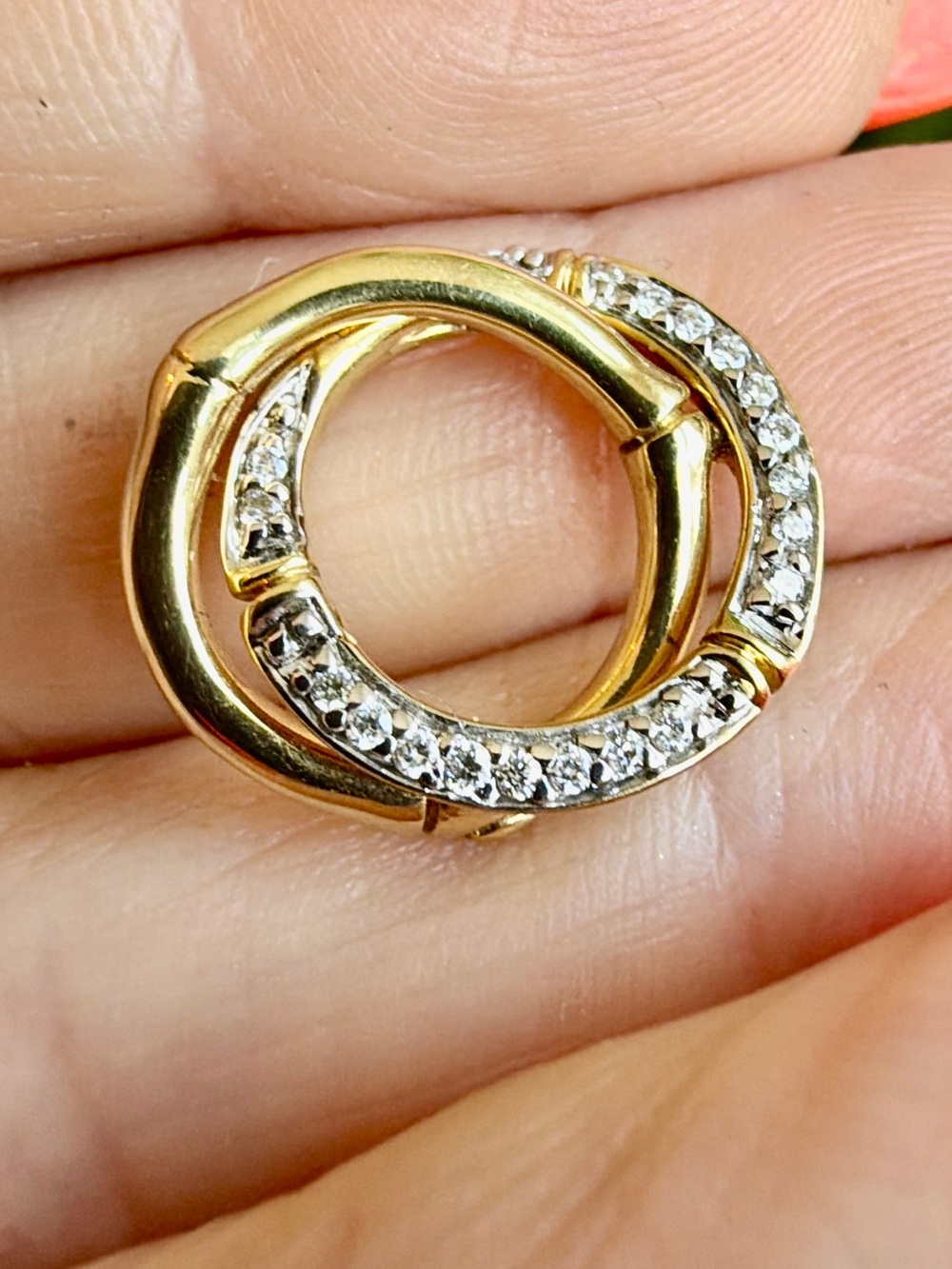 John Hardy 18 karat gold and diamond pendant